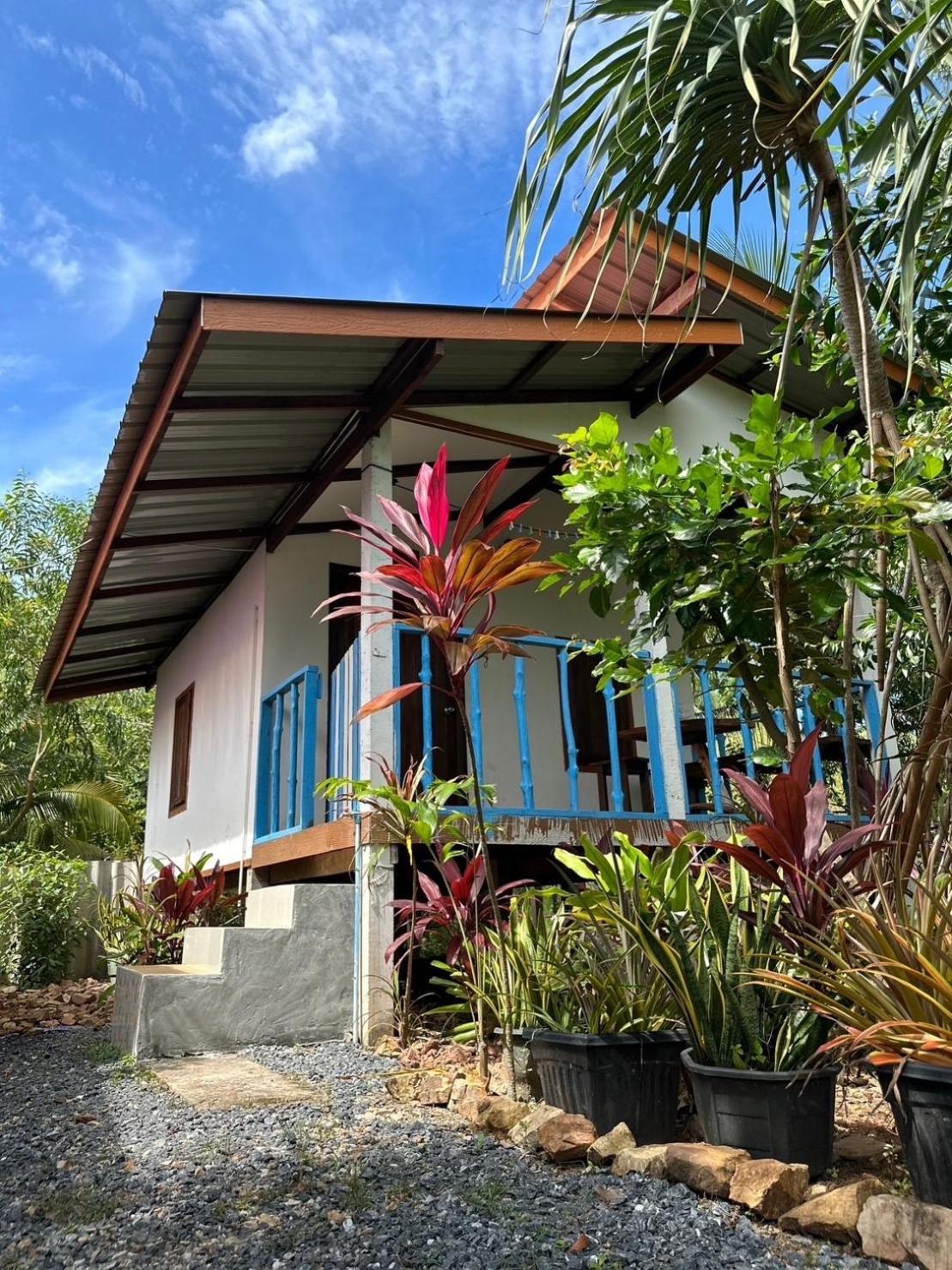 Blue Sky Bungalow Ко Джам Екстериор снимка